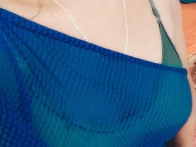 mona_hot_baby