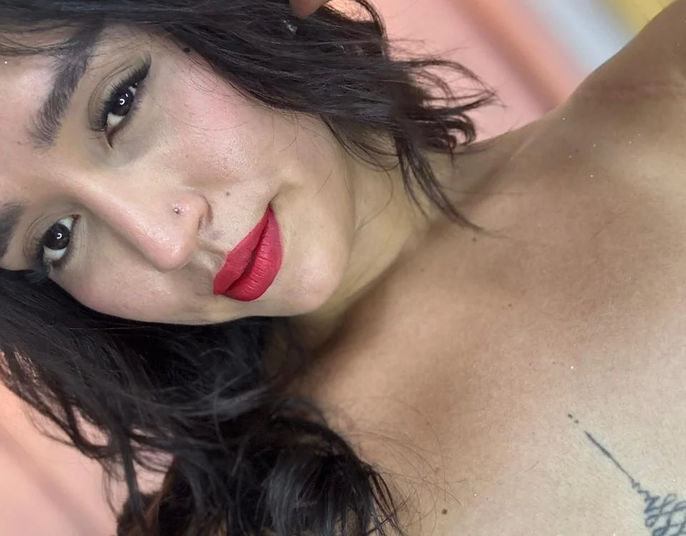 Chanel_Glam offline XXX-chat