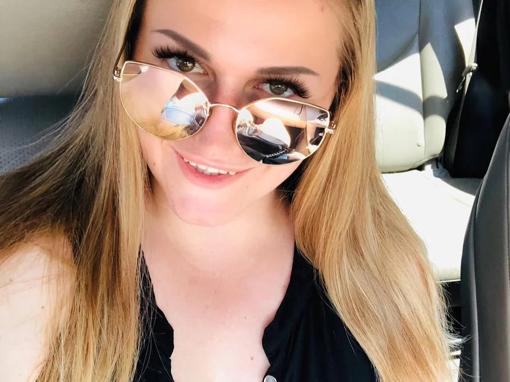 Yulia_meaw01 offline chatrum