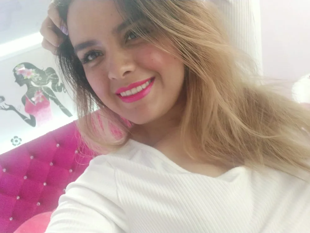 Sofi_pricess' Offline XXX Chat