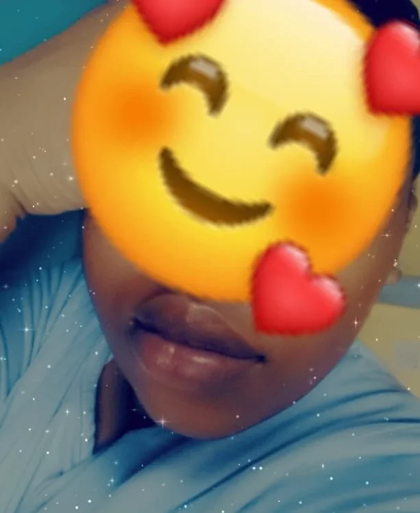 SuckingLipsMbali offline chatrum