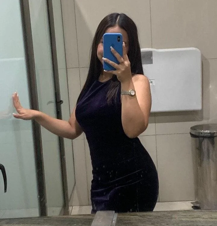 LaylaBonitha's Offline Chat Room