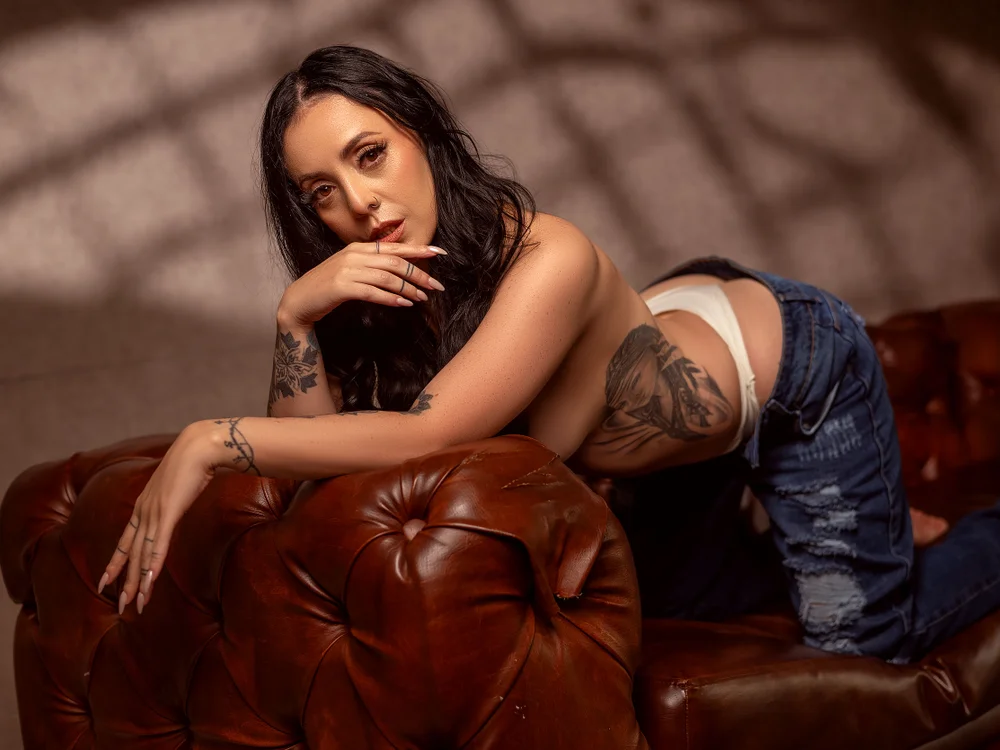 AndreaValencia 离线XXX聊天