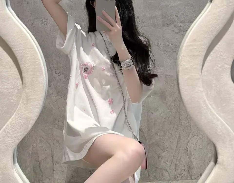 lsadora-NIni 离线XXX聊天