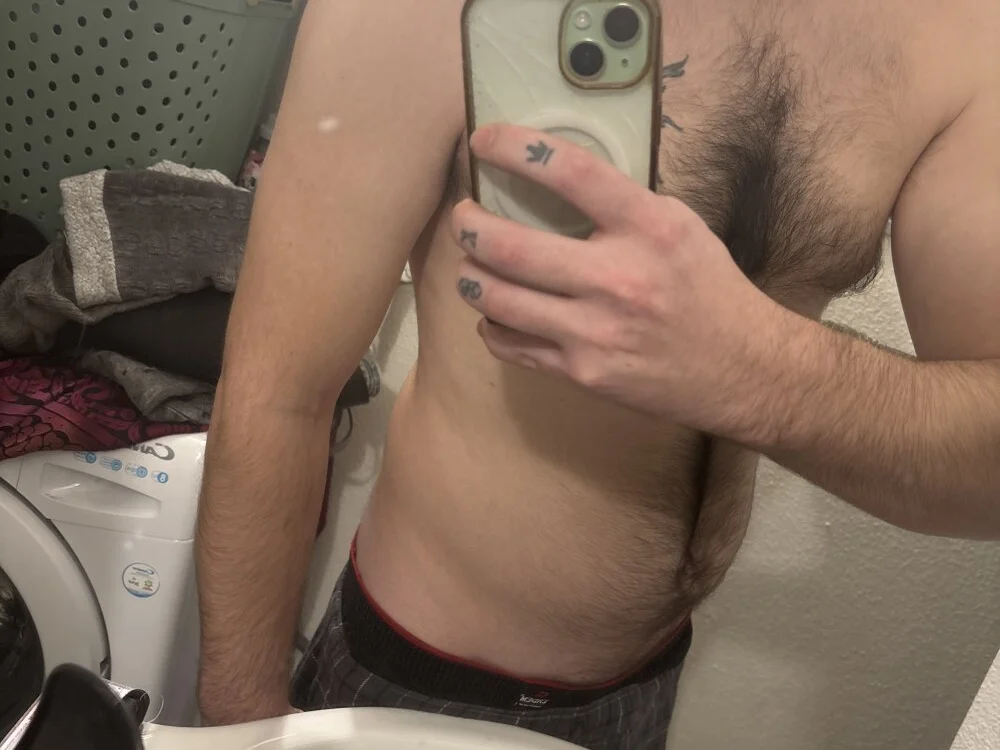 iBossMc Adlı Modelin Çevrimdışı XXX Sohbeti