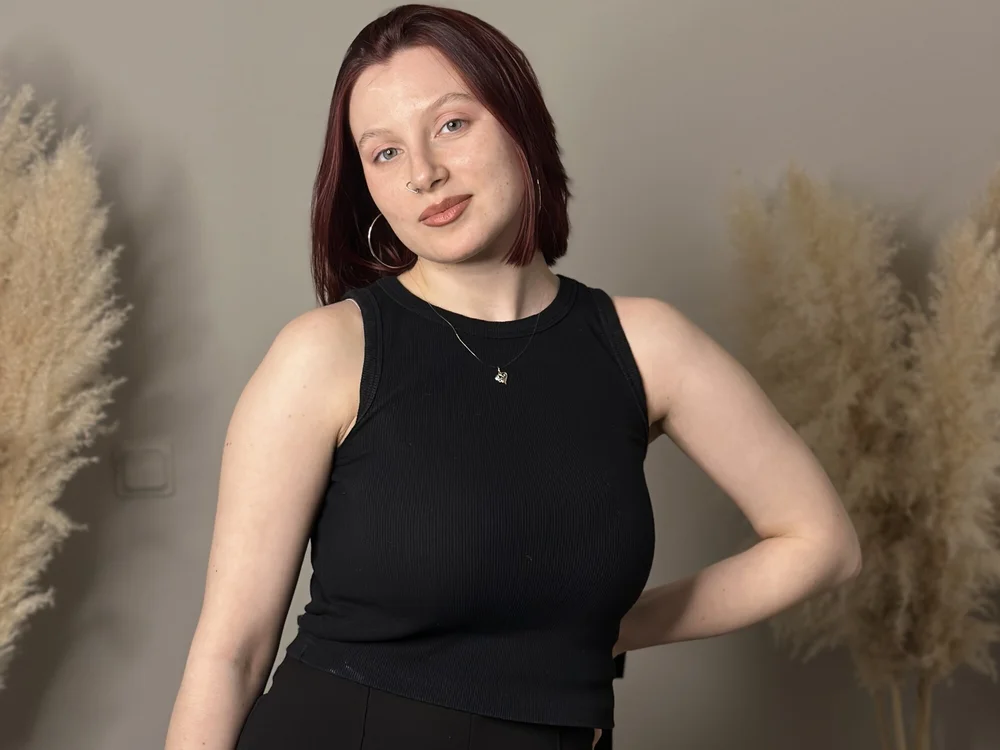 DarcieBells' Offline Chat Room