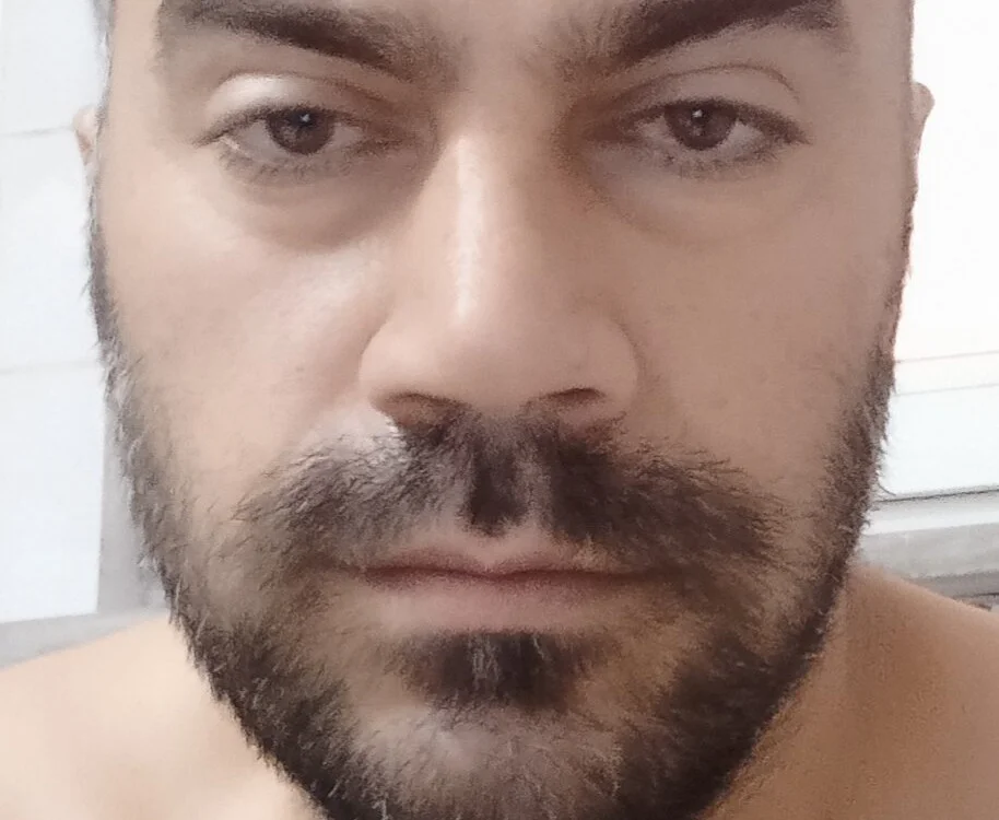 kevgir08のオフラインXXXチャット