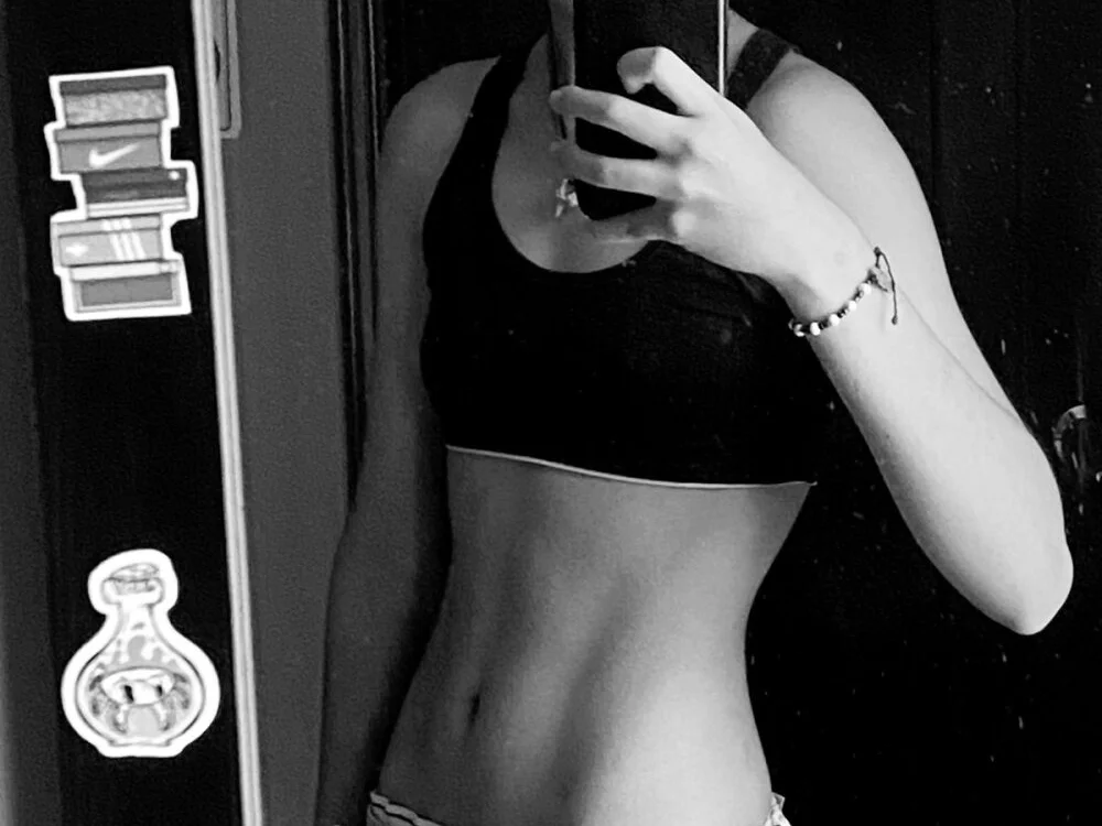 sirio_js Adlı Modelin Çevrimdışı XXX Sohbeti