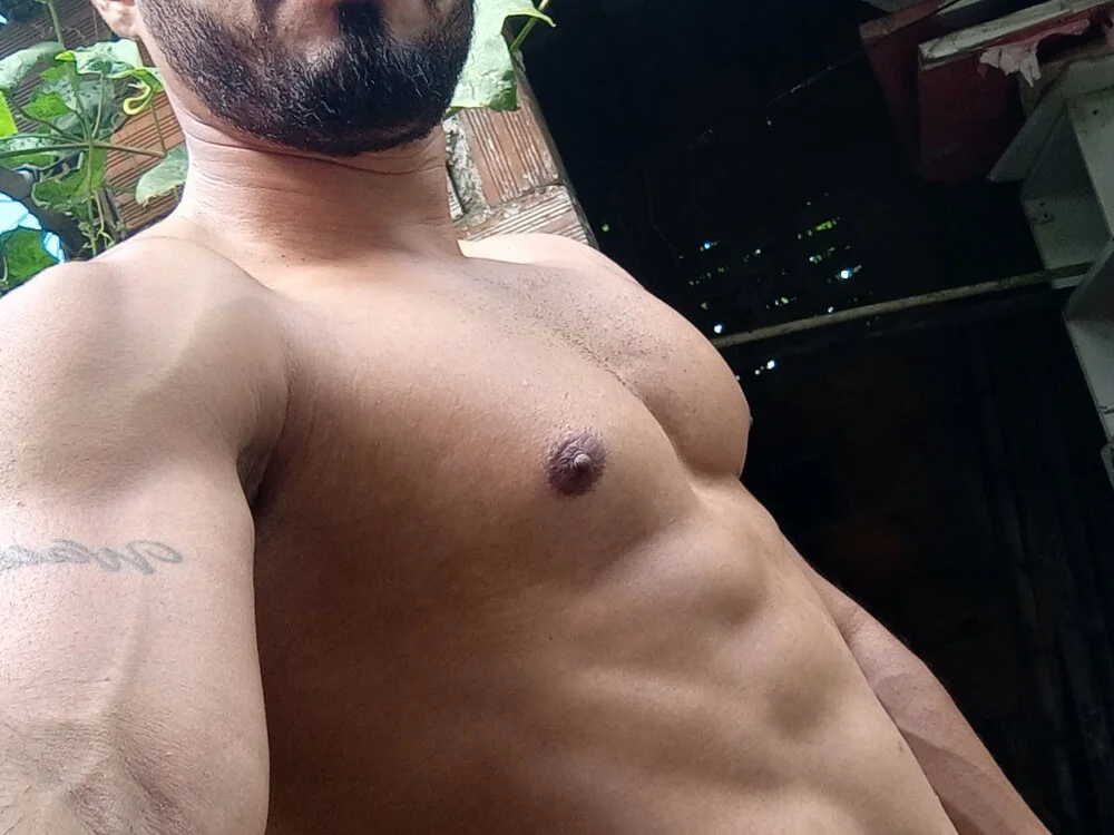 Moreno331391のオフラインXXXチャット