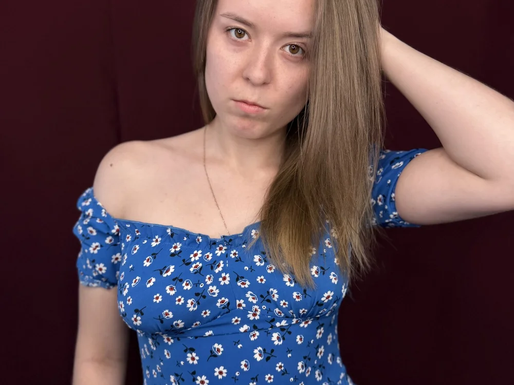 KaitlinFricker's Offline XXX Chat