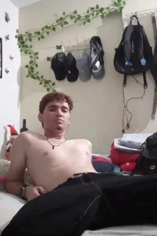 Hotboy16Manu – Offline XXX chat