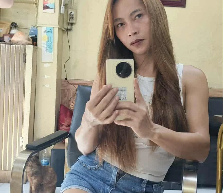 ts_ayah_ Chat XXX offline