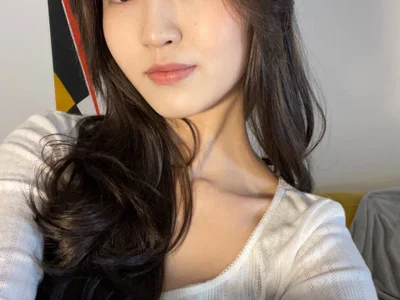 SeulBi on StripChat