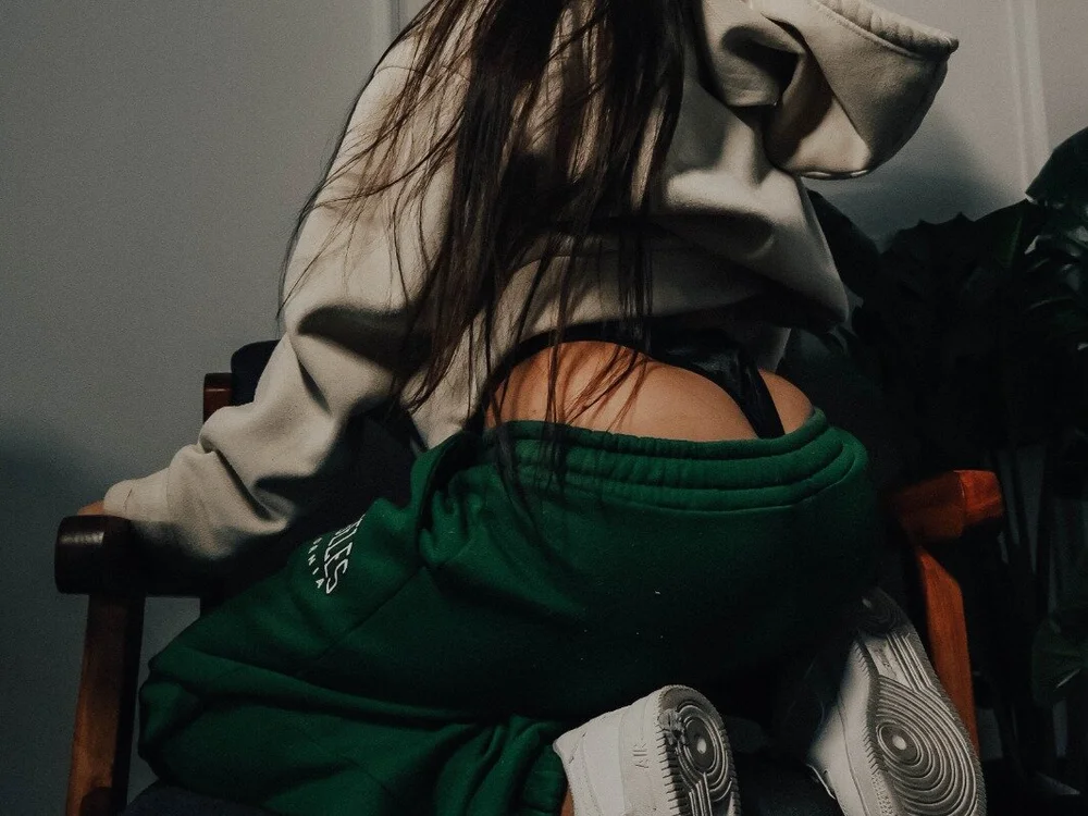 Offline XXX chat mia_adamsxx