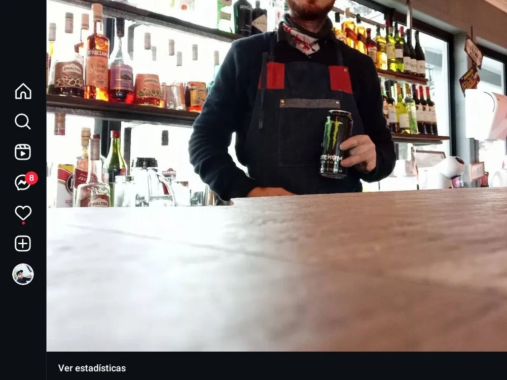 Lyoon34's Offline Chat Room