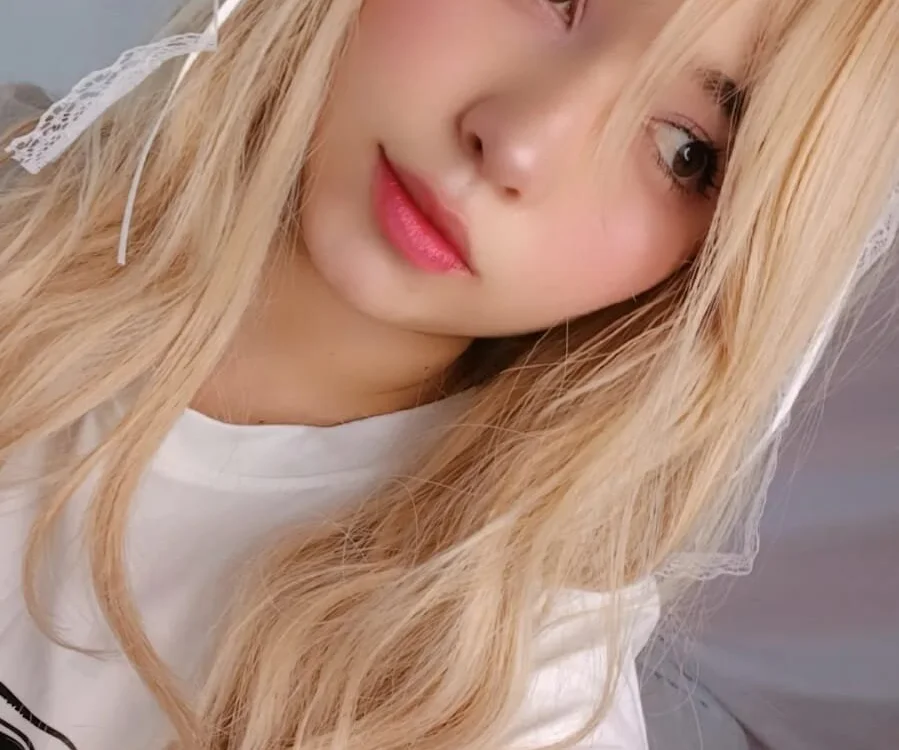 Han_Minji's live cam