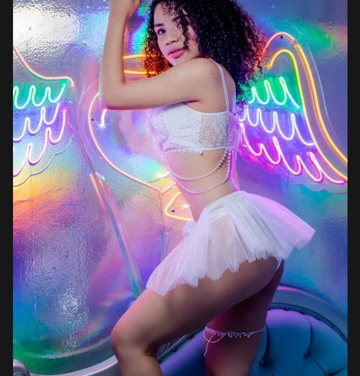 Queen_Deepthroat Offline XXX-chat