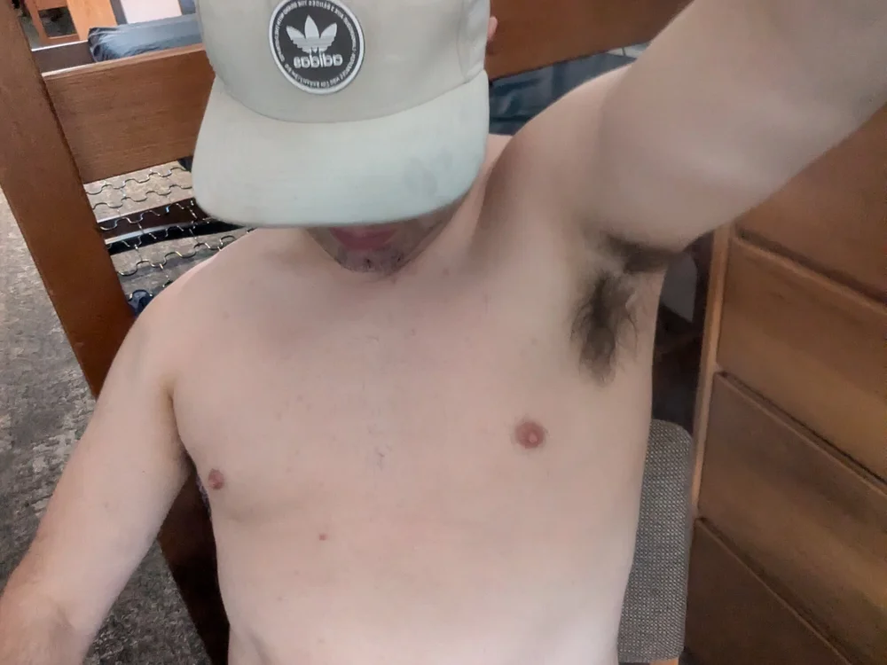 BlondeDreamer69's Offline XXX Chat