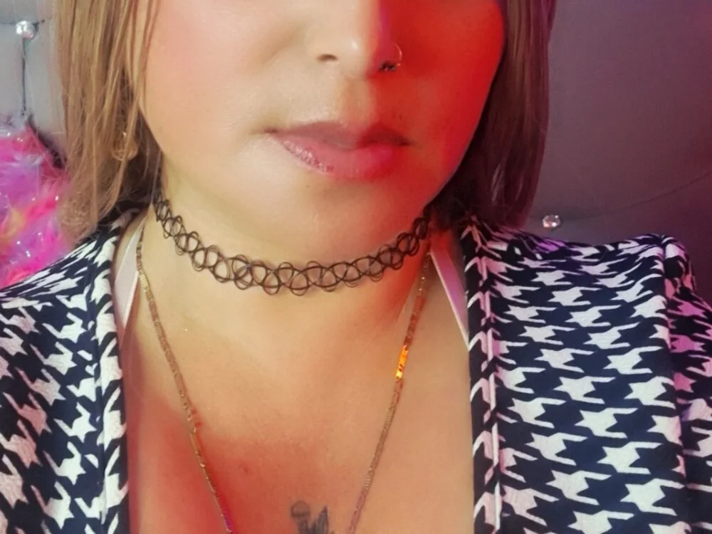 Czat XXX offline – AlexadraJones3453