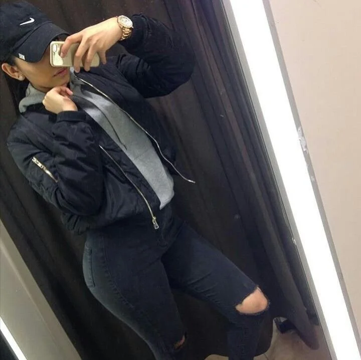 _hotbrunette_ offline chatrum