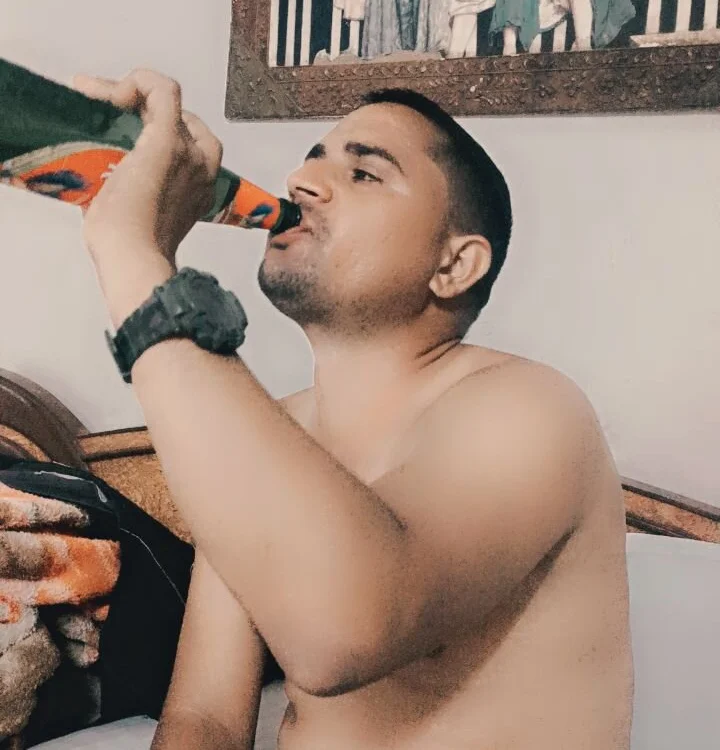 lovesuna 離線 XXX 聊天