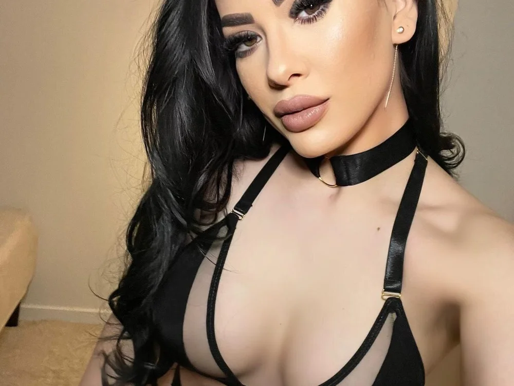 EvaxMaria's Offline Chat Room