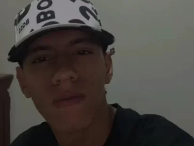 Pamplonaaaa - Boy 