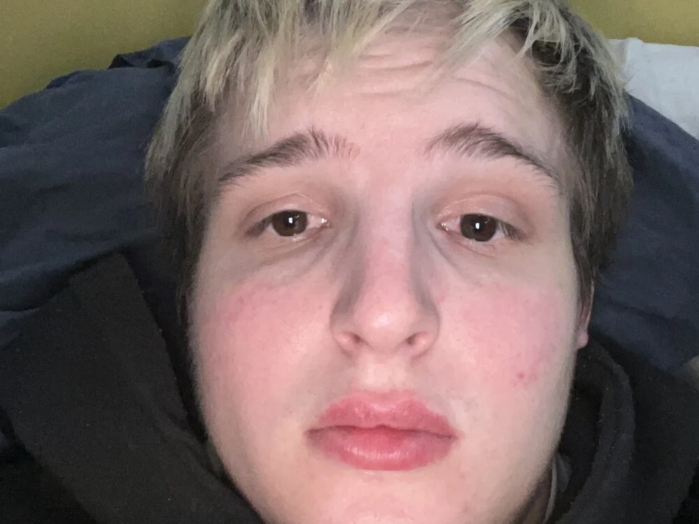 Chatroom XXX hors ligne de stev3w