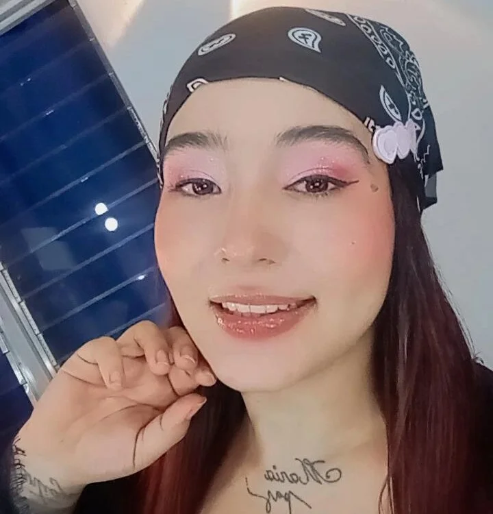 julietha-ander's Offline Chat Room