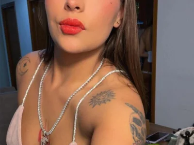 Luci_Queen_000 - Couple 