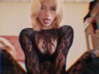 Mavis_Tay1