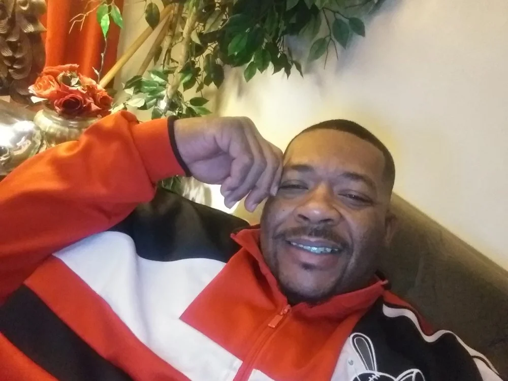 Kushdogg213 Obrolan XXX Offline