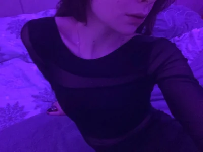 Lola_Raivis_ profile