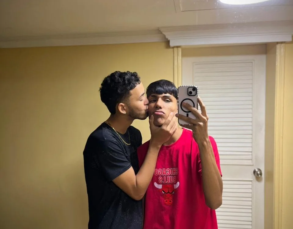 Sembang XXX Luar Talian HONEY_BOYS23