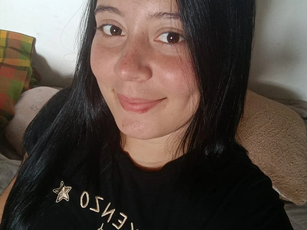juliettehampton's Offline Chat Room