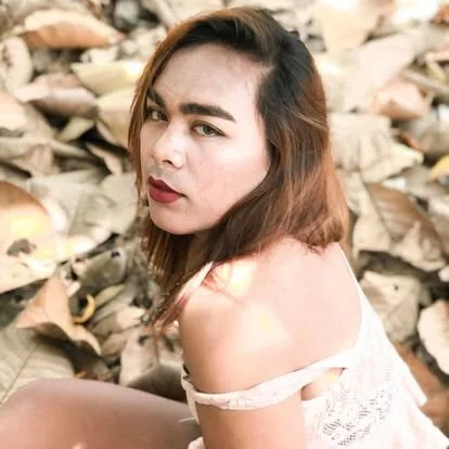 Maxine_Sucks' Offline XXX Chat