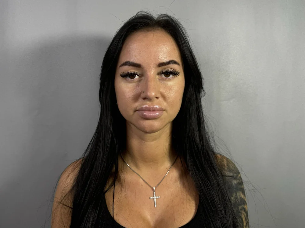 ChelseaChubb's Offline Chat Room