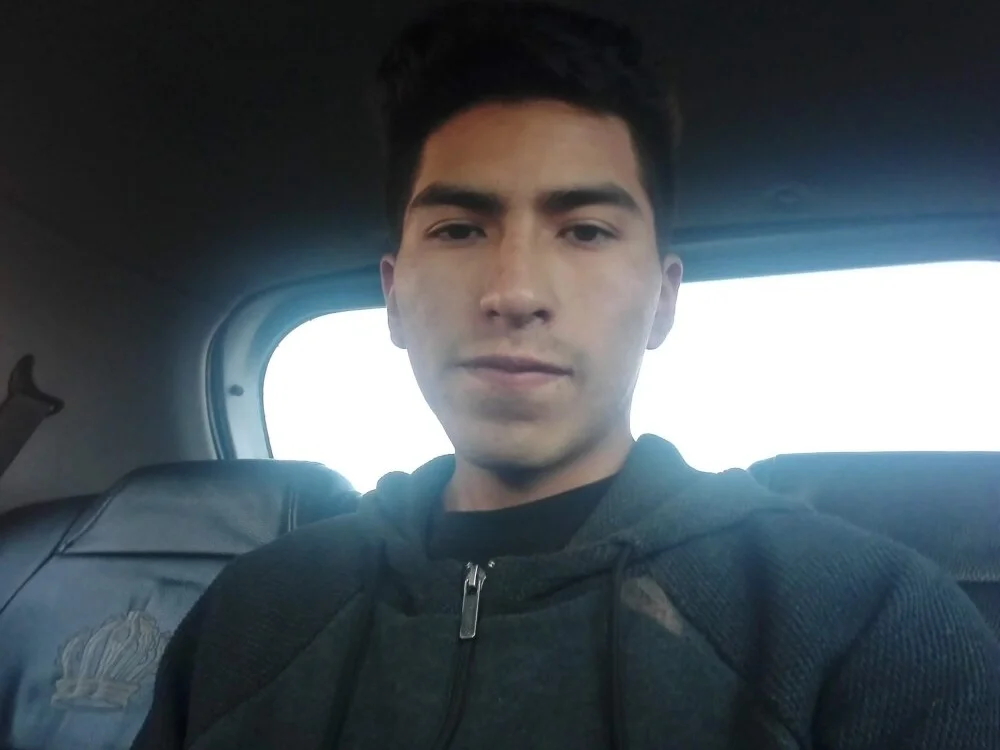 Chat +18 off-line de Rizz_Latino