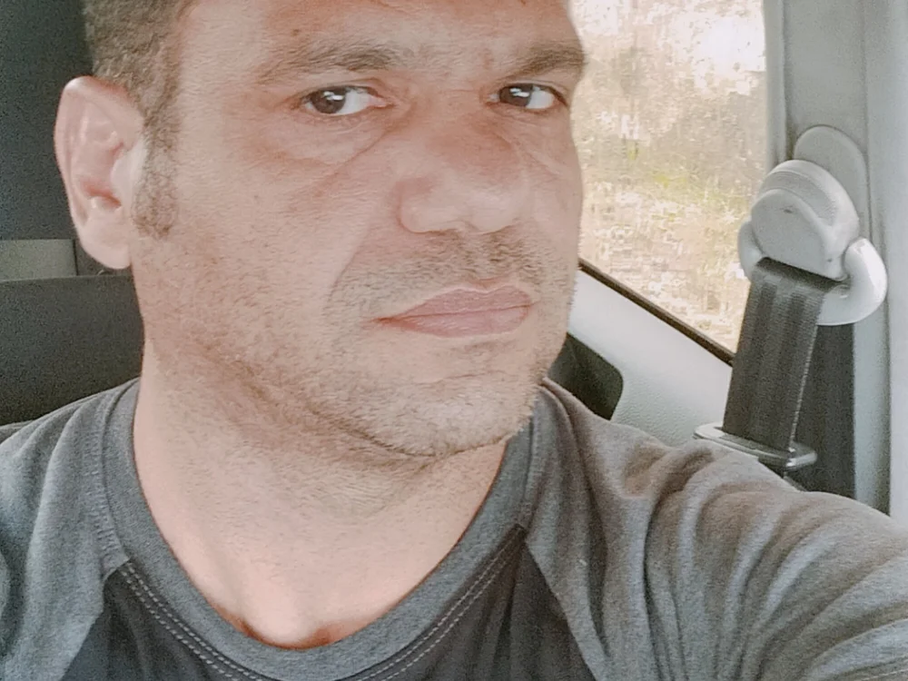 testortyre's Offline Chat Room