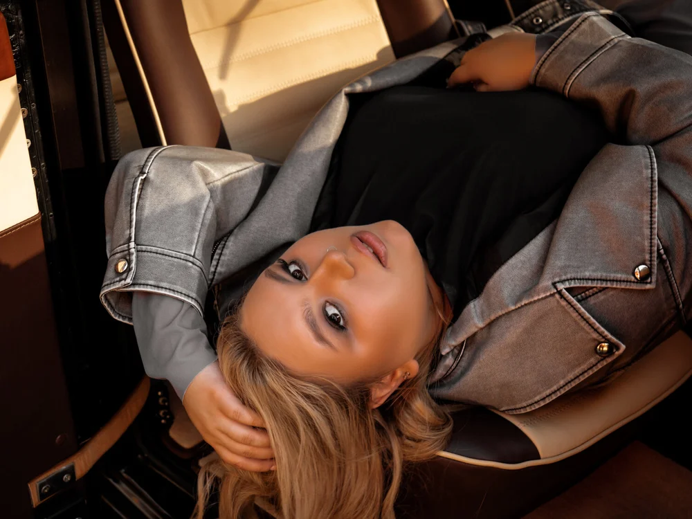 LillianKim অফলাইন XXX চ্যাট