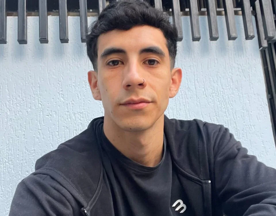 PipeEscobar's Offline Chat Room