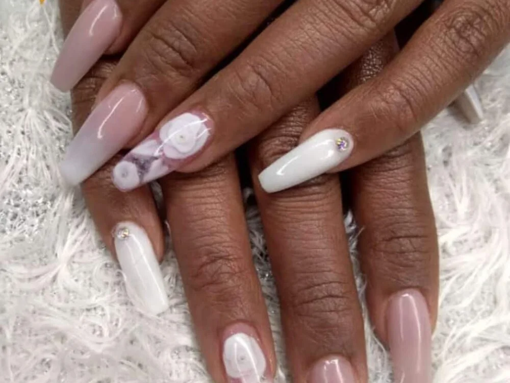 Andile_Keza offline XXX-chatje