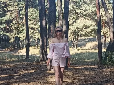 SarraLiv - Girl 
