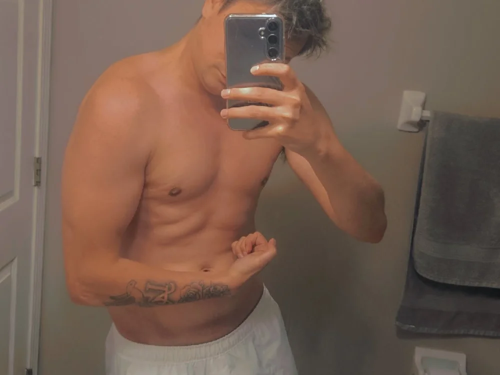 nikeeheaton's Offline Chat Room