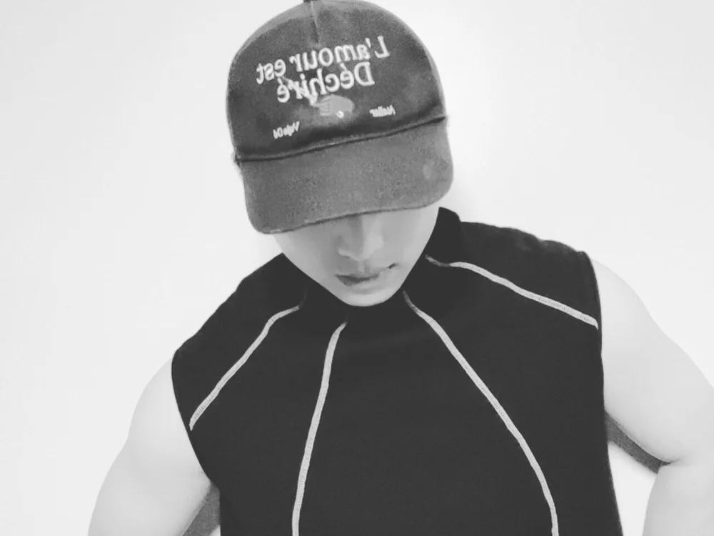 NewYorkFreakBoy offline chatrum