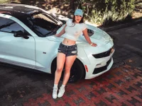 Model Salomethompson-