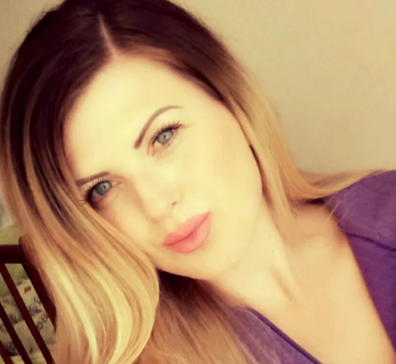 ElektraFord's Offline XXX Chat