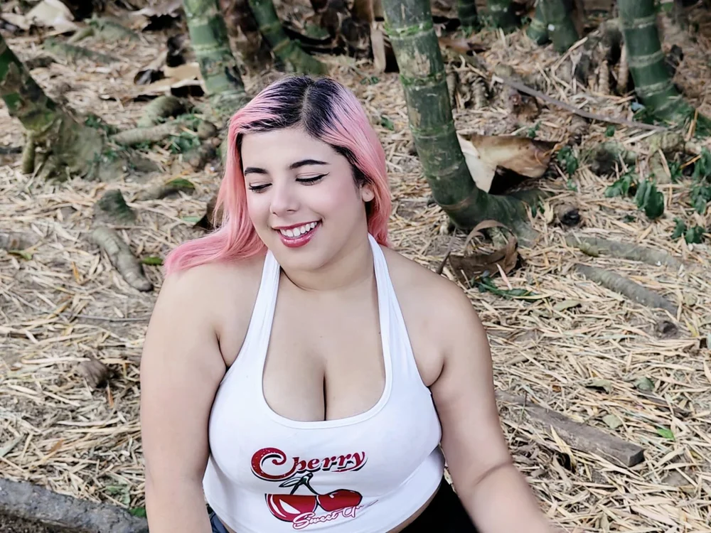 Cherry_leex offline chatrum