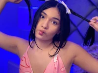 XXX chat uživo modela SofiiSweet