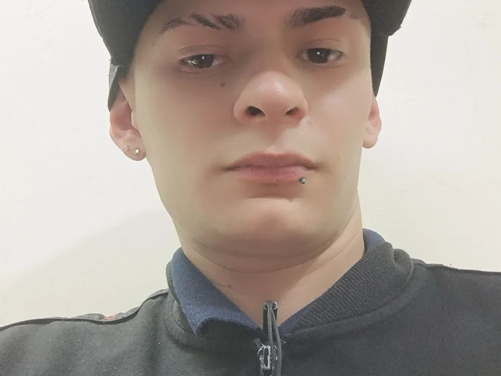 LiaAndJordi cam model